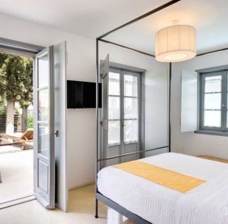spetses-maisonette-3-bedroom-01